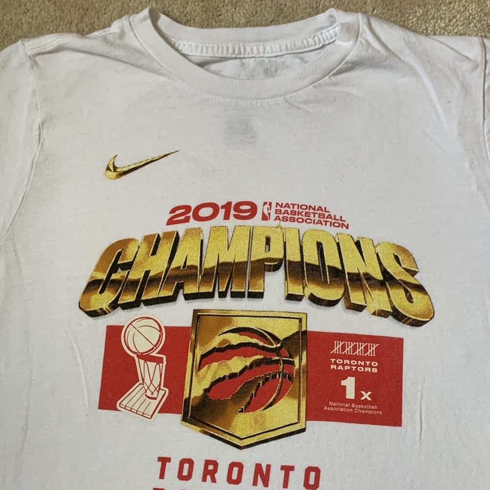 Nike Raptors t-shirt - Picture 2 of 7